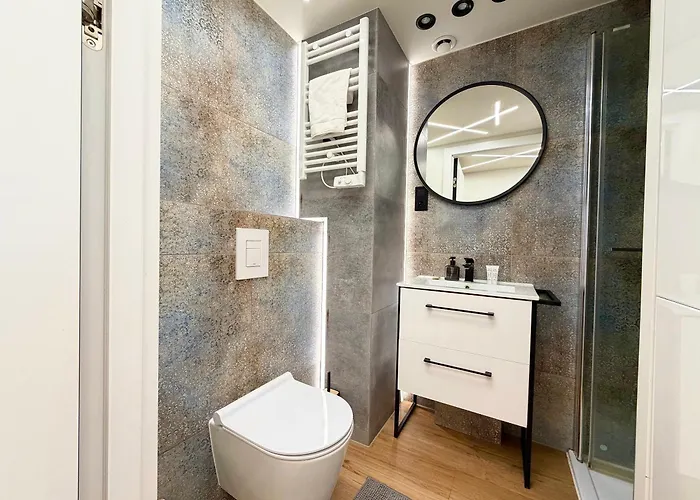 Airport With Mezzanine By Bookinghost Apartment