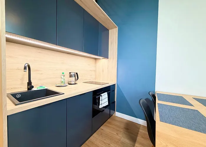 Airport With Mezzanine By Bookinghost Appartamento